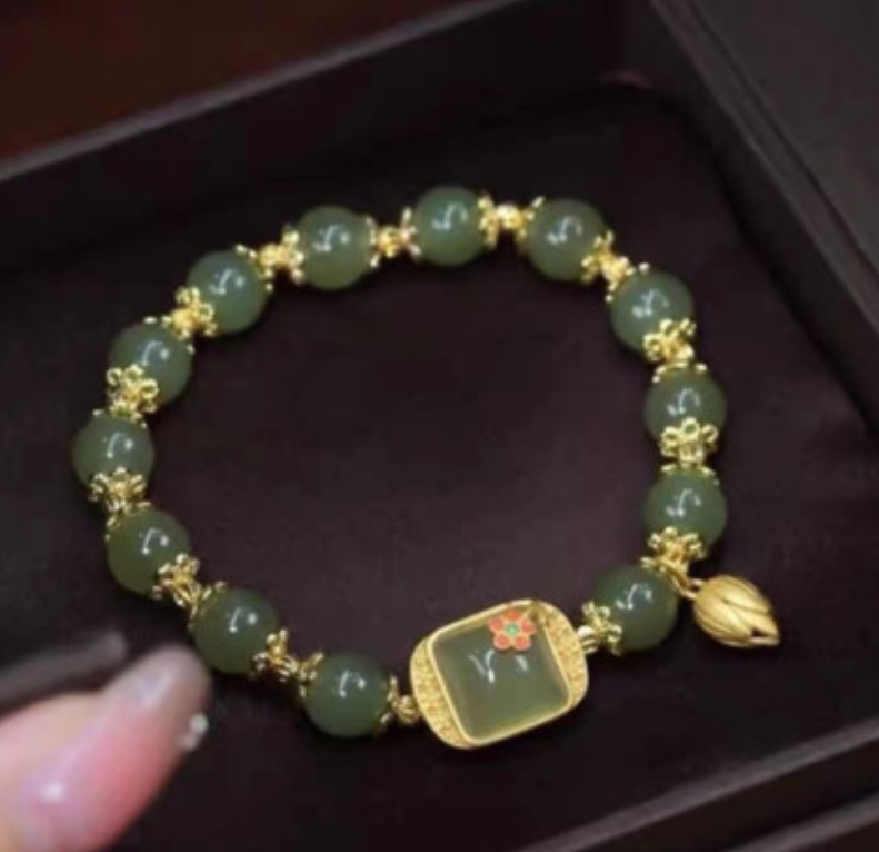 Preciosa pulsera de jade hecha a mano